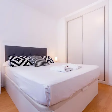 Livemalaga Ventura & Parking Apartment